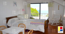 AMPLIA CASA  JARDINES DEL SUR