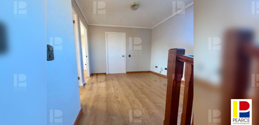 Casa Aislada de 2 Pisos en Venta