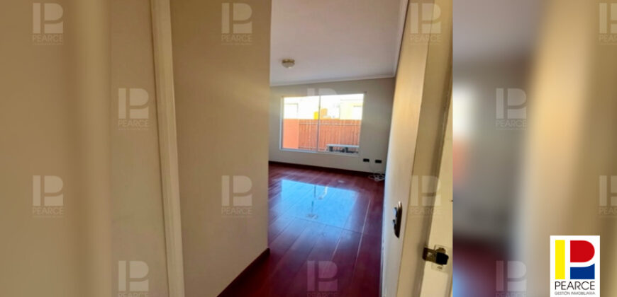 Casa Aislada de 2 Pisos en Venta
